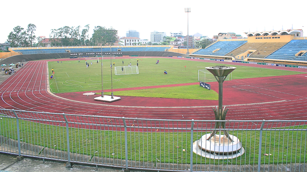 Sân vận động Tự Do khá lâu đời và là một trong 5 sân vận động lớn nhất Việt Nam